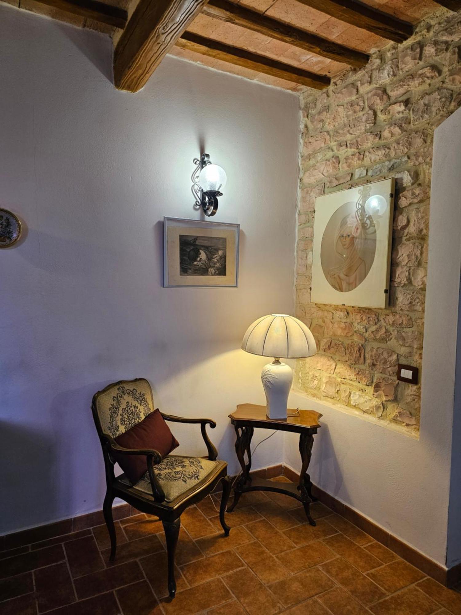 La Rosa Dei Venti - Country House Fossato di Vico Eksteriør billede
