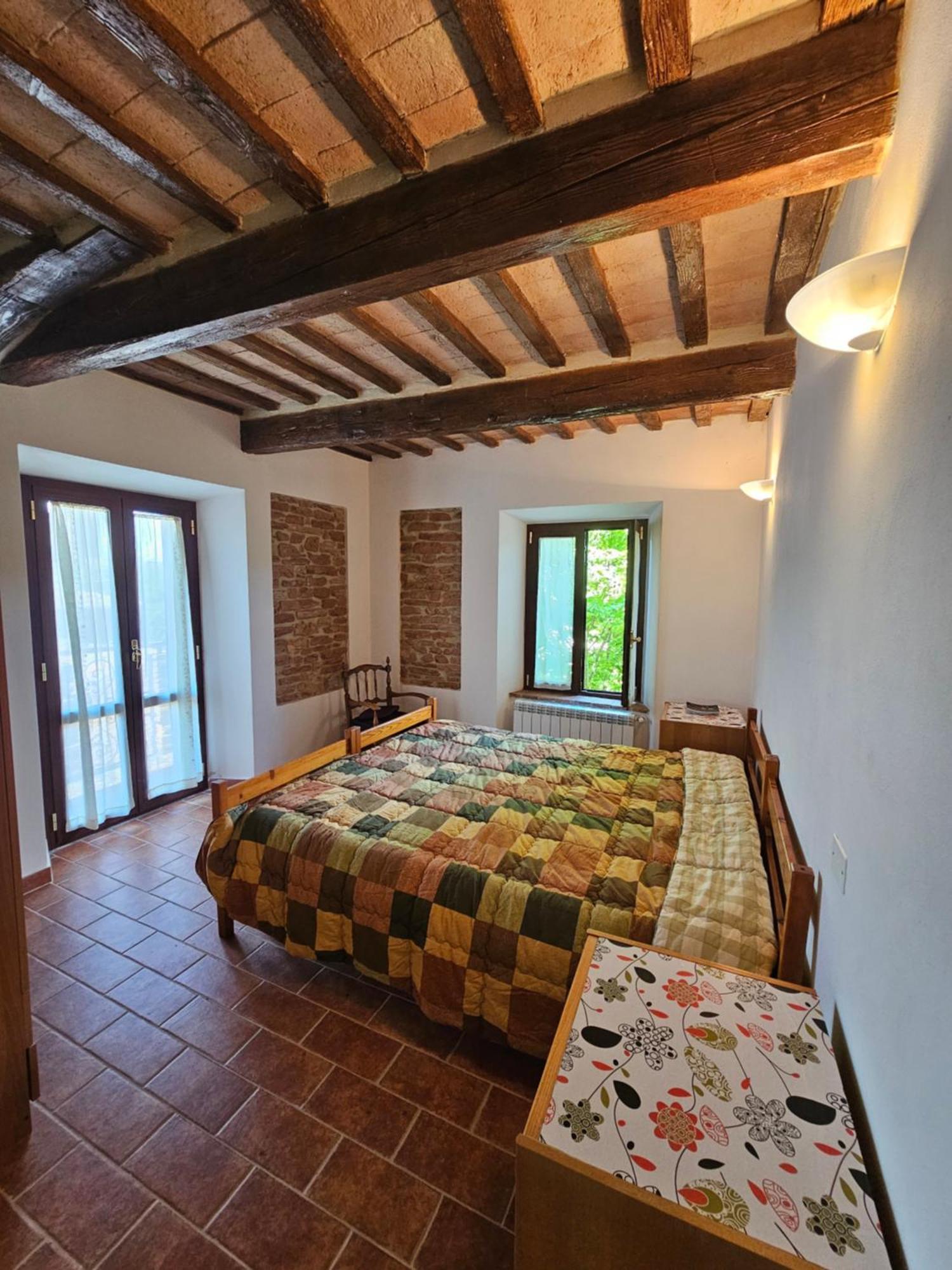 La Rosa Dei Venti - Country House Fossato di Vico Eksteriør billede