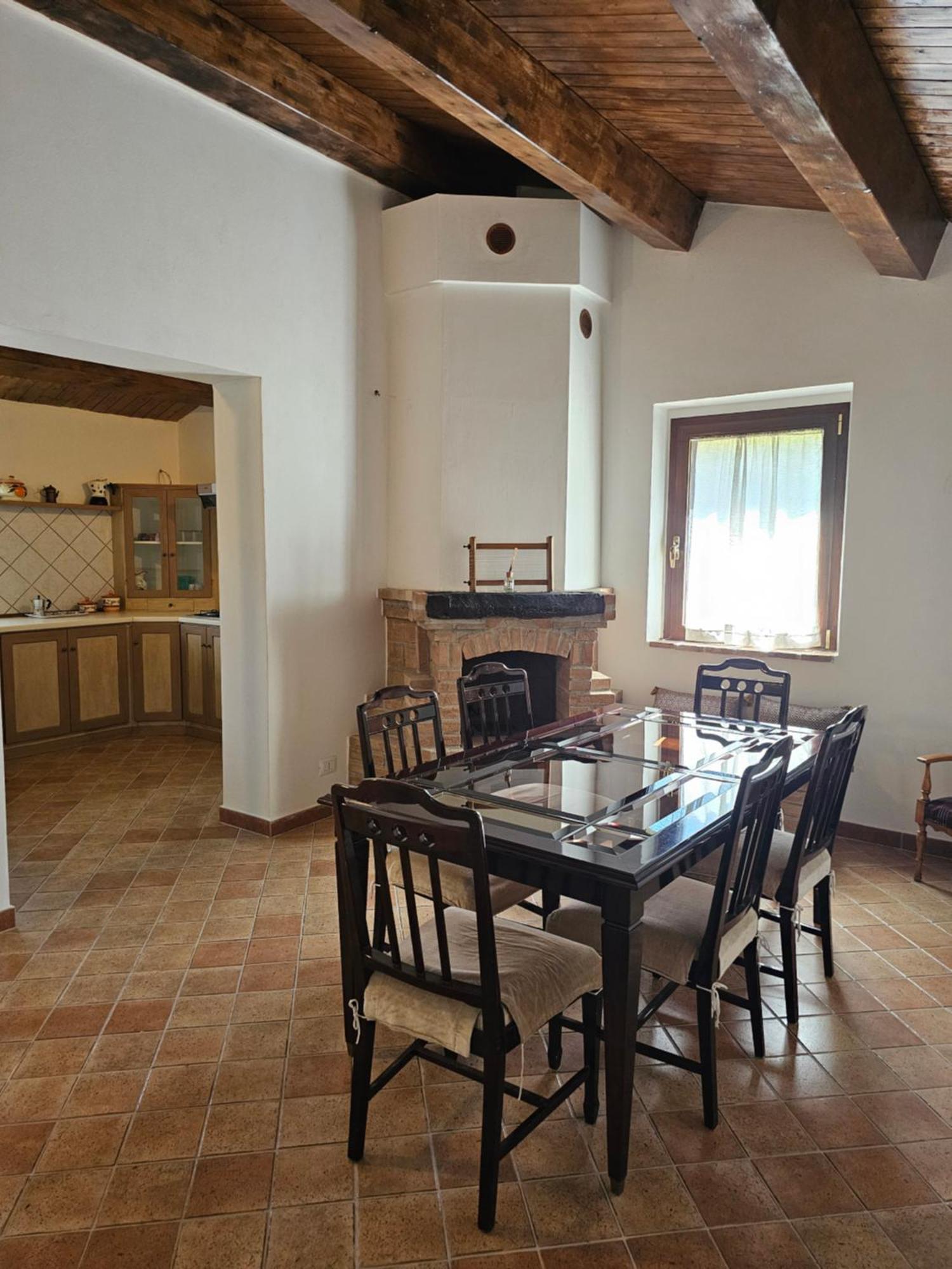 La Rosa Dei Venti - Country House Fossato di Vico Eksteriør billede