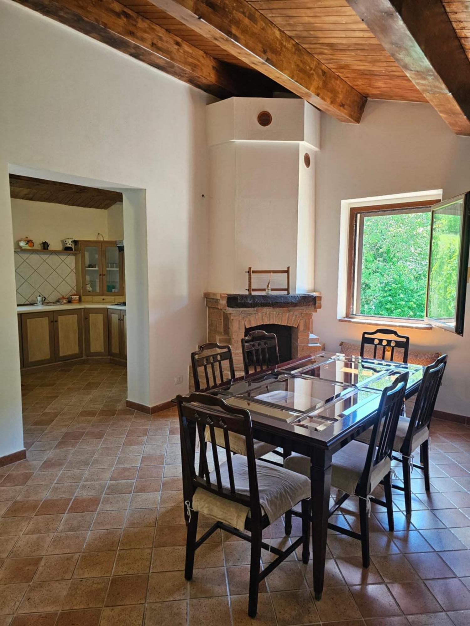 La Rosa Dei Venti - Country House Fossato di Vico Eksteriør billede