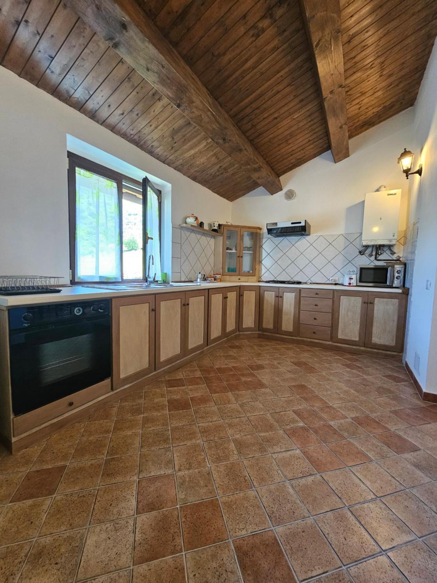 La Rosa Dei Venti - Country House Fossato di Vico Eksteriør billede